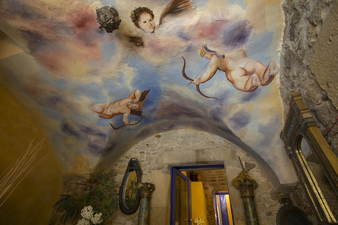 פרטלדה Hostal Blau מראה חיצוני תמונה