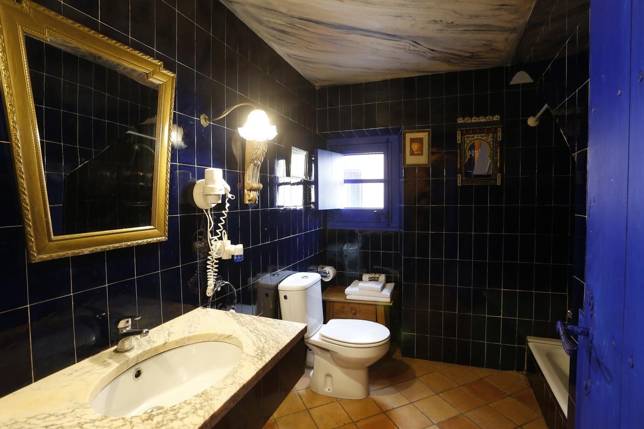 פרטלדה Hostal Blau מראה חיצוני תמונה